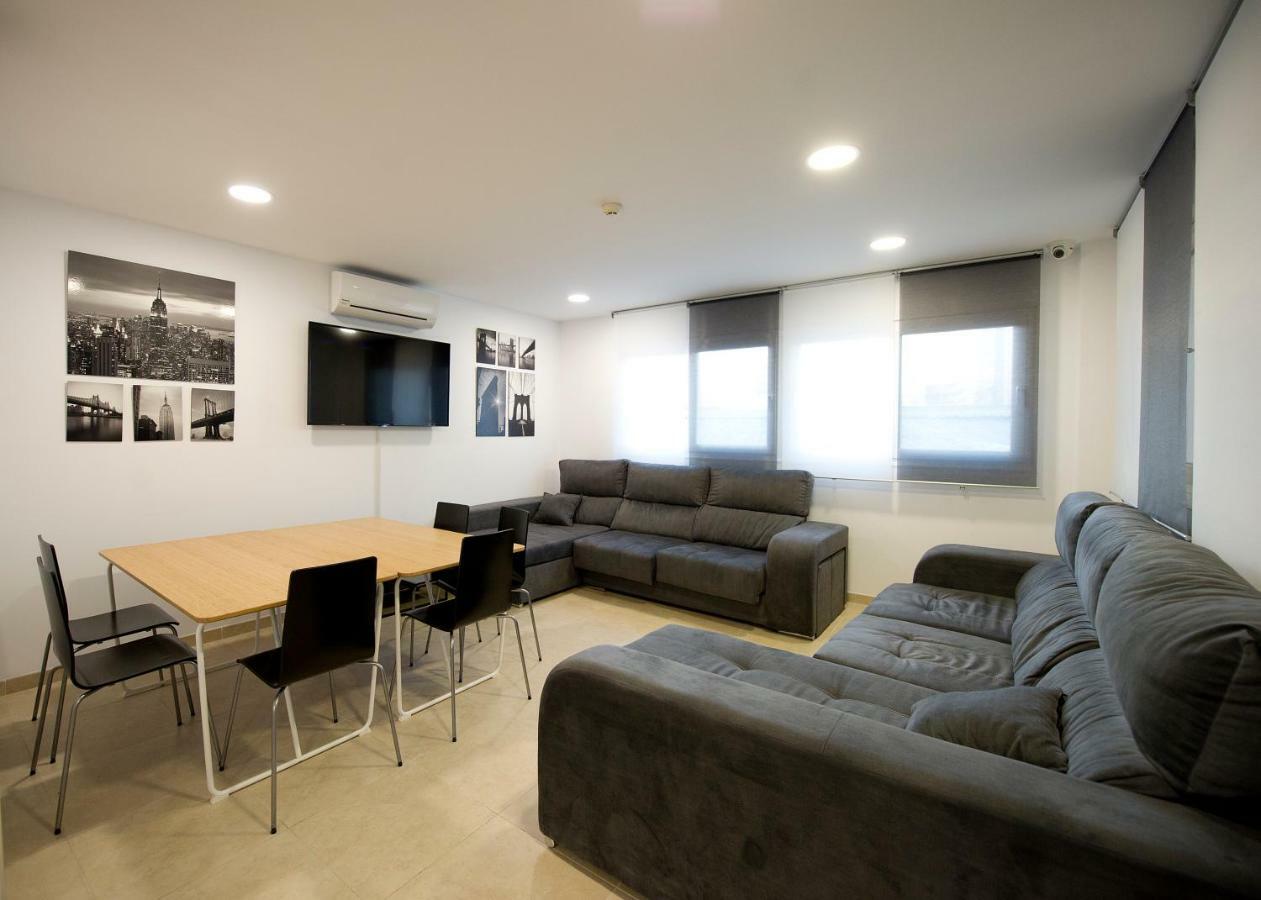 Residencia Universitaria Alboran Apartment *