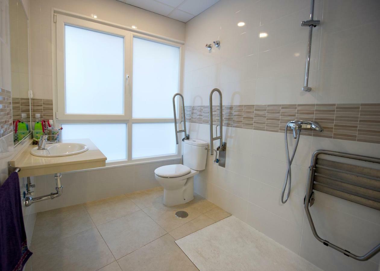 Apartment Residencia Universitaria Alboran